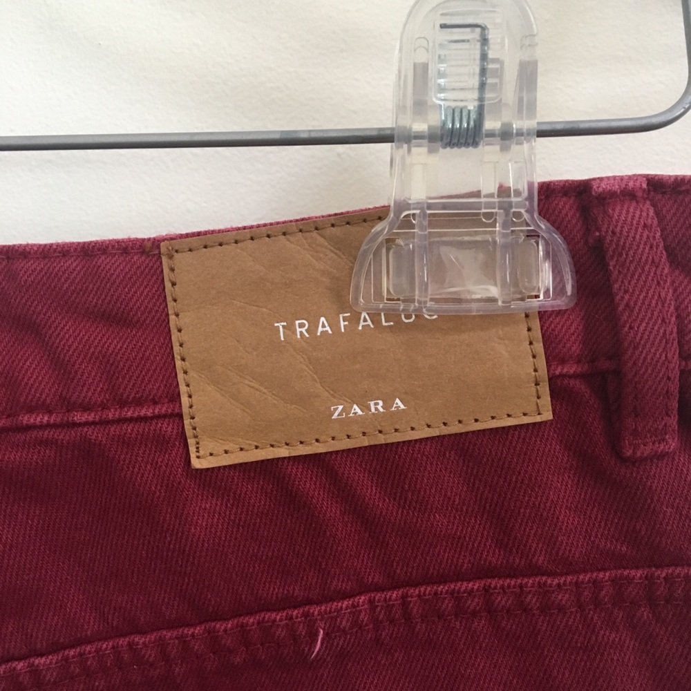 NWT- Zara Mom Fit Jeans - Picture 4 of 6